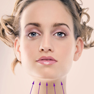 Uroda 40 plus - Jak nakładać krem - szyja