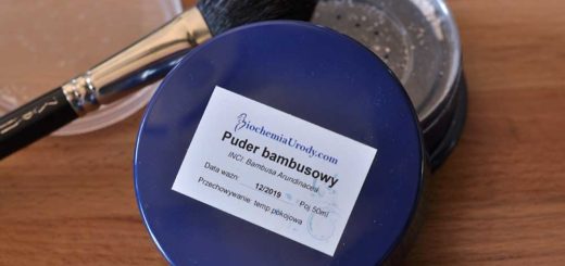 Uroda 40 plus - Puder bambusowy z jedwabiem - Biochemia Urody